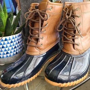 Sporto Duck Boots size 8M